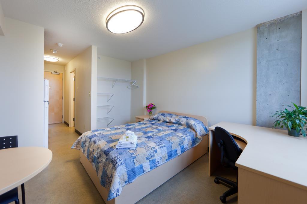 Macewan University Residence Edmonton Room photo