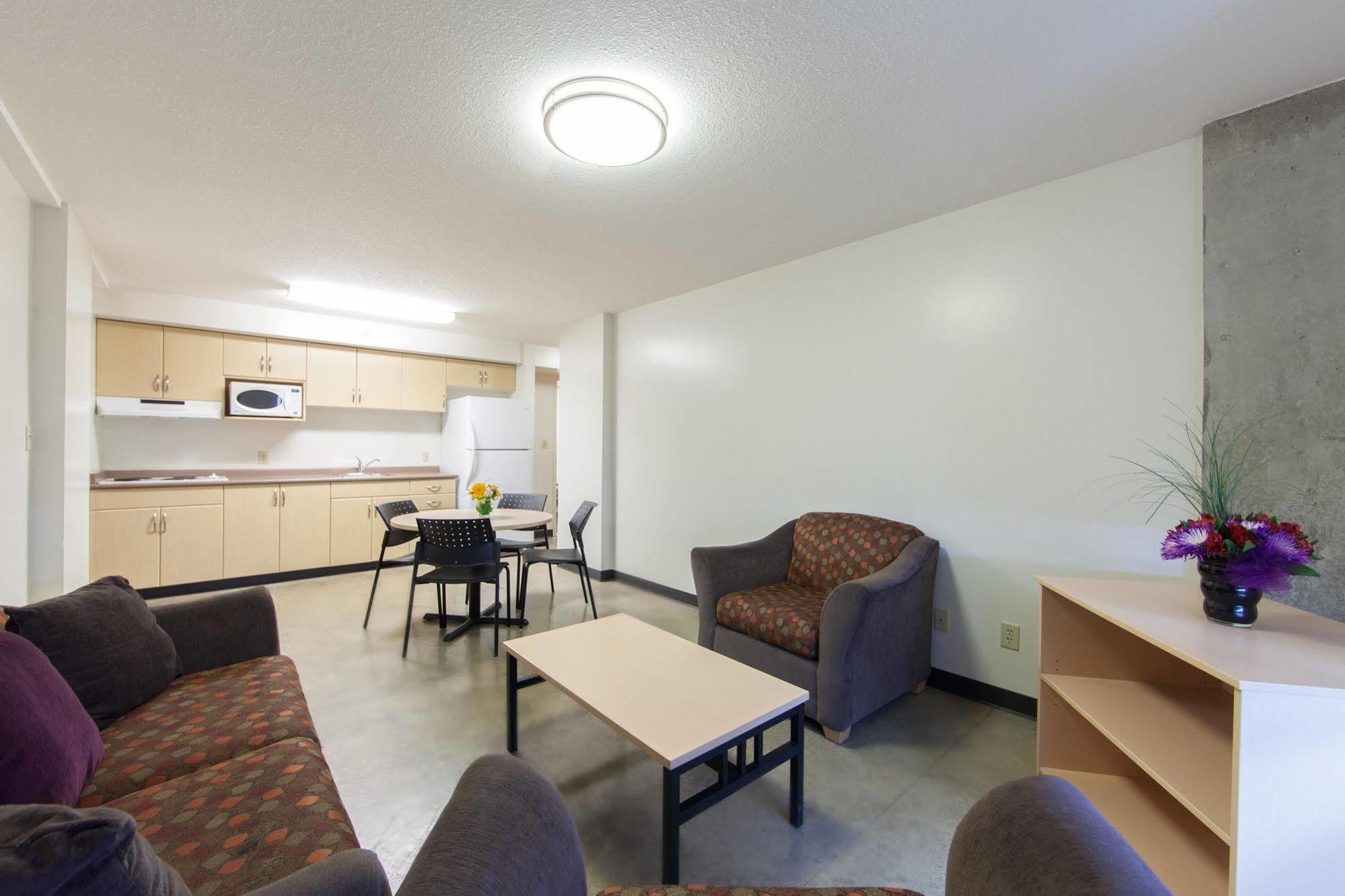 Macewan University Residence Edmonton Exterior photo